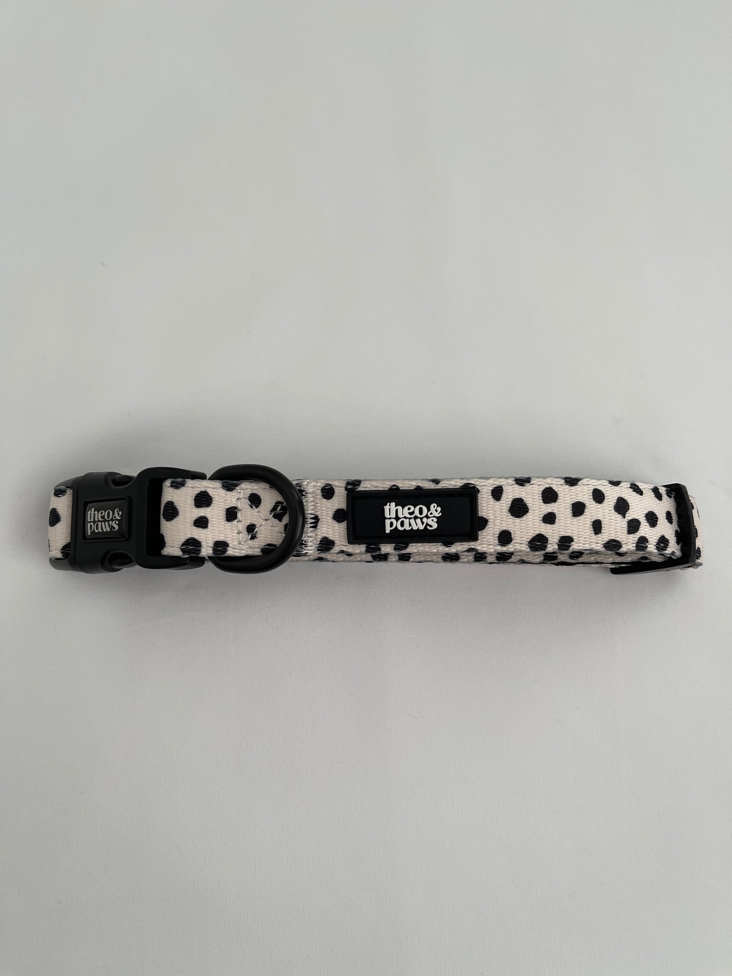Neutral Spot Collar