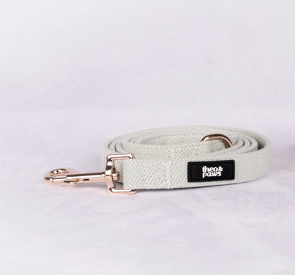 Sage Tweed Lead